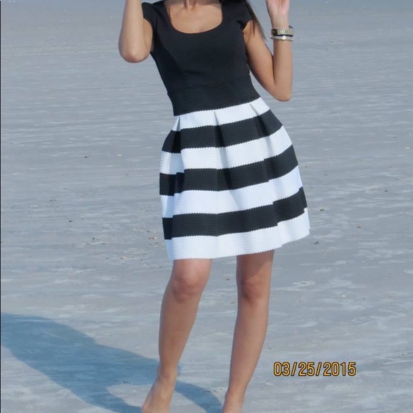 Summer dress - Picture 5 of 7